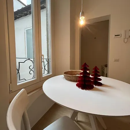 La Cocca Via Saffi, Con Vasca In *